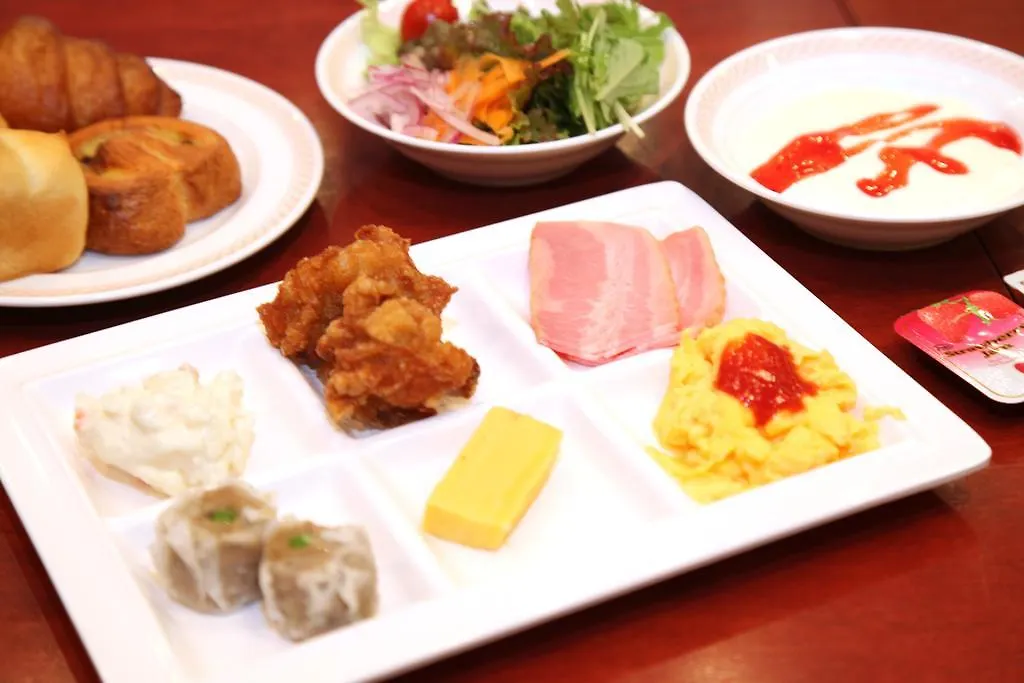 Kuretake Inn Asahikawa 3*,